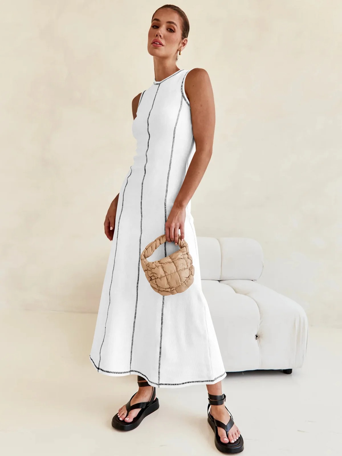 Vestido canelado midi branco